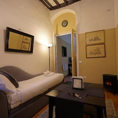 Mgpgroup Guest House Navona 2 Рим Экстерьер фото
